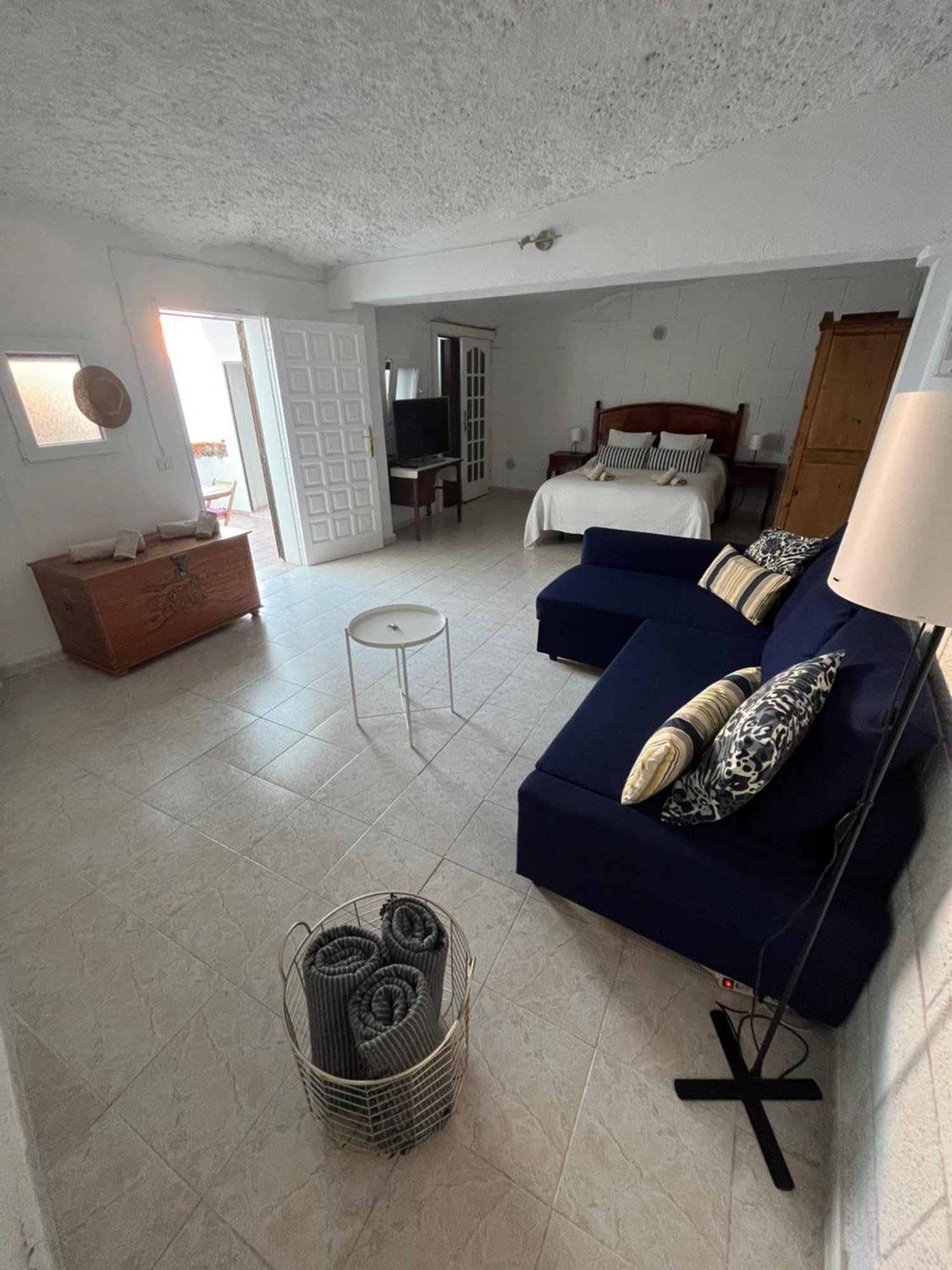 Whispering Tides Villa Candelaria Extérieur photo